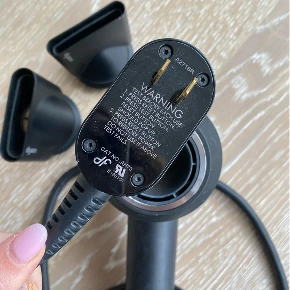 Dyson supersonic hair dryer